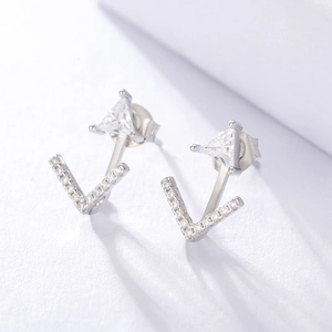 Elegant S925 sterling silver geometric triangle stud earrings with sparkling zircon