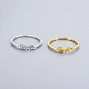 Anello Love in argento sterling S925 con zirconi cubici in oro e argento coordinati