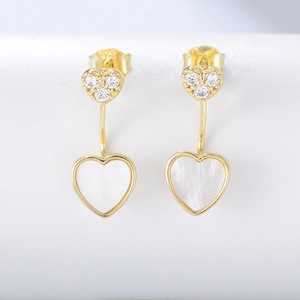 Boucles d'oreilles cœur en argent S925 avec nacre blanche et zircons brillants