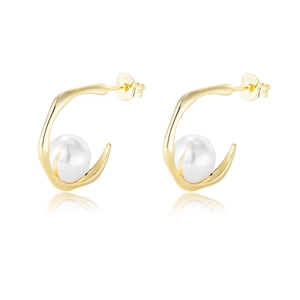 Elegant S925 sterling silver C-shaped hoop earrings with round white pearls and gold plating