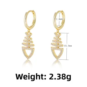 Detailed view of S925 sterling silver fishbone earrings with zircon and size dimensions