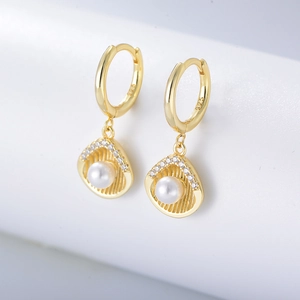 Shell Artificial Pearl Dangle Hoop Earrings With 925 Sterling Silver Earring Post Zircon Inlaid Elegant Fashion Jewelry For Women
