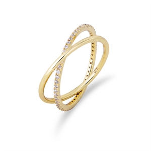 Bague double anneau croisé en argent S925 avec zircons pavés et finition plaqué or 18 carats