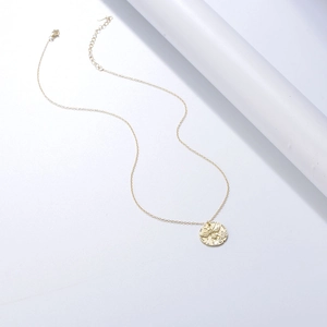 Collana in argento S925 dorato con ciondolo ape pavé di cz e catena sottile