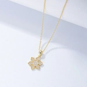 925 Sterling Silver Snowflake Pendant Necklace For Women Zirconia Inlaid Gold Silver Plated Fashion Clavicle Chain Jewelry