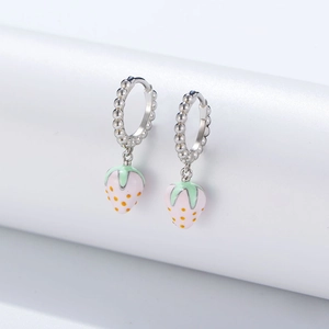 Boucles d'oreilles fraise en argent S925 et émail avec anneaux perlés pour femmes
