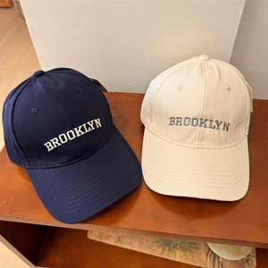 Casquettes de baseball Brooklyn en coton brodé marine et beige, style vintage