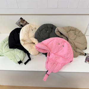 Quilted windproof earflap trapper hats in multiple colors with adjustable buckles