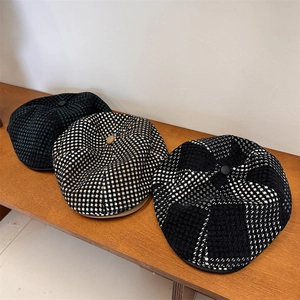 Casquette Gavroche à Carreaux Style Britannique pour Femmes Béret Rétro en Acrylique Chaud Réglable Automne Hiver Bonnet