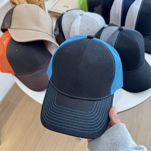 Unisex Adjustable Mesh Trucker Baseball Cap Breathable Summer Sun Hat For Men Women Outdoor Travel Curved Brim Sport Hat
