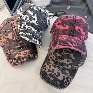 Cappelli da baseball vintage leopardati da donna in tela lavata con visiera curva