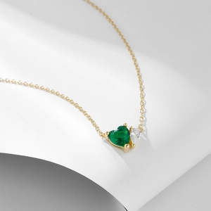 Collana in Argento Sterling 925 Con Cuore di Zirconia Smeraldo per Donna Eleganti Collane Con Ciondolo a Cuore Verde