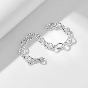Minimalist S925 sterling silver chain bracelet with oval link design and lobster clasp