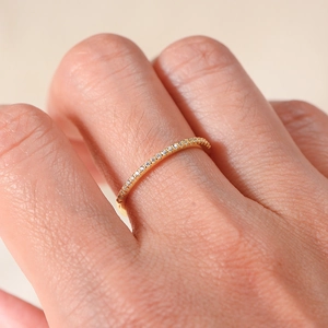 Minimalist S925 sterling silver gold-plated half-band eternity ring with zircon stones