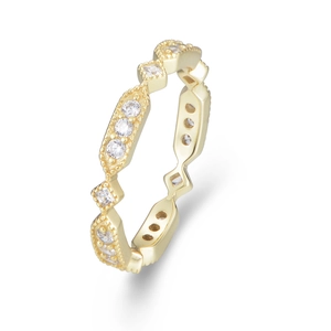 Bague géométrique en argent 925 avec diamants pavés et détails en milgrain vintage