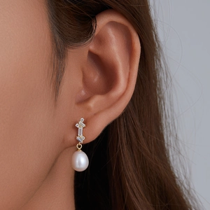 French vintage s925 silver earrings with freshwater pearls and square zircon crystals