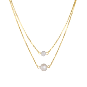 Collier double rang en or avec perles blanches naturelles sur une chaîne minimaliste
