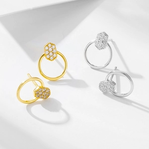 Boucles d'oreilles cercles géométriques en argent S925 avec pavé de diamants hexagones