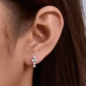 Elegant 925 sterling silver gold-plated geometric square zircon stud earrings for women