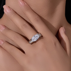 Luxurious S925 sterling silver ring featuring a 4.5 carat oval zircon on a model hand