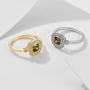 Bagues vintage en argent s925 avec zircon vert olive et finitions or et argent