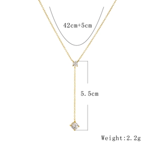 Detail view of S925 sterling silver Y-shaped necklace with dimensions and zircon pendant