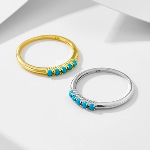 Bague minimaliste en argent sterling 925 avec turquoise en finitions or et argent