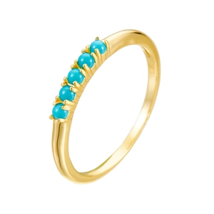 Bague dorée minimaliste avec cinq perles turquoise alignées sur fond blanc