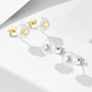 925 Sterling Silver Pearl Stud Earrings with Clover Design in Gold and Silver Finishes