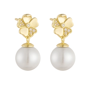 Elegant gold flower pearl earrings with sparkling zircon crystals for women