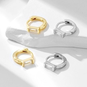 Minimalist S925 silver hoop earrings with rectangular zircon in gold and silver finish