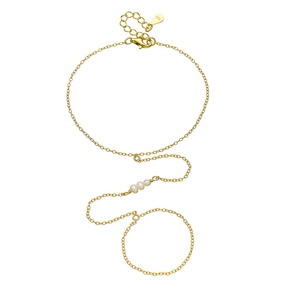 Elegant S925 silver gold plated finger chain bracelet featuring three white natural pearls