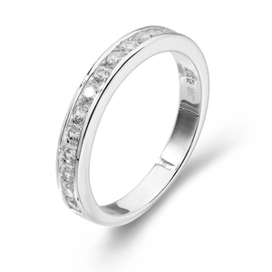 Minimalist 925 sterling silver ring with 2mm round-cut cubic zirconia in channel setting