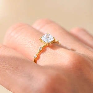 Elegant 925 sterling silver gold ring with princess cut cubic zirconia for women