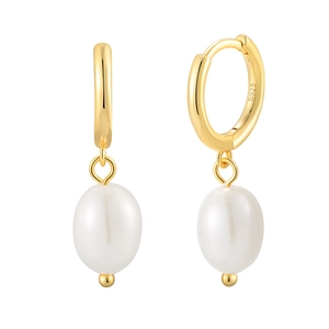 Elegant S925 sterling silver gold plated hoop earrings with natural white oval pearls