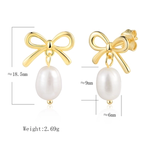 Detail view of bow knot pearl earrings with dimensions 18.5mm height and 9mm pearl size