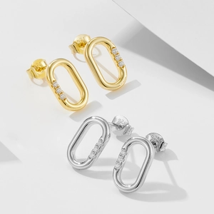 Minimalist S925 sterling silver geometric oval stud earrings in gold and silver finish