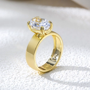 Classic S925 sterling silver gold-plated ring with large oval ice flower cut zircon stone
