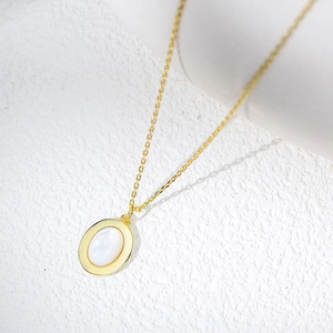 Elegante 925 Sterlingsilber Halskette Mit Ovalem Weißen Perlmutt Anhänger Vintage Vergoldeter Schmuck Für Damen Alltag