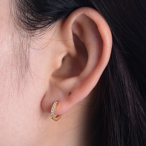Chic S925 sterling silver gold hoop earrings with sparkling micro-pave zirconia stones