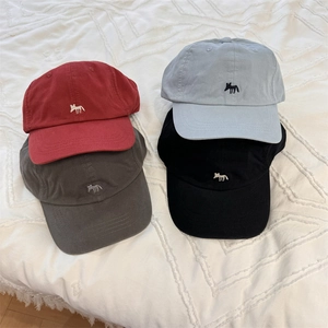 Cotton baseball cap set with fox embroidery in red blue grey and black colors