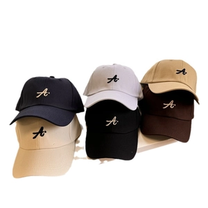 Berretti da baseball classici in cotone con ricamo A, sei colori assortiti da uomo