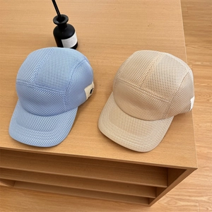 Lightweight breathable mesh baseball cap for summer sun protection and outdoor sports