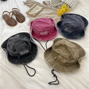 Chapeau Bob Femme Rétro en Coton Polyester Lavé Protection Solaire Camping Extérieur Brodé Avec Corde Réglable