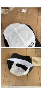 Détail de la casquette 5 panels bicolore à séchage rapide avec imprimé et boucle réglable