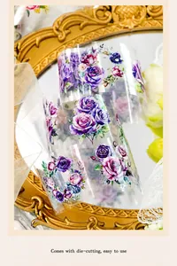 Detalle de cinta PET con rosas vintage y diseño troquelado para decoración de diarios