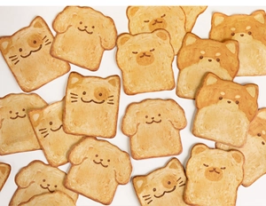 Close-up of 30 cute cartoon animal toast sticky notes with cats, dogs and bears