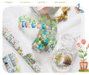 Détail de ruban washi avec plantes en aquarelle pour scrapbooking et décoration DIY