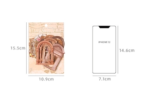 Confronto dimensioni tra carta scrapbooking finestra vintage e un modello di smartphone