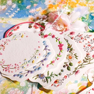 Floral wavy edge decorative labels set made of textured paper for DIY gift wrapping